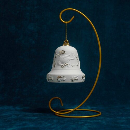 Колокол с новогодним рельефом снегири (фарфор) фото