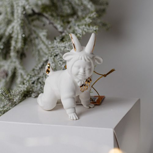Ёлочная игрушка Малыш-Козленок малый (фарфор, золото) Ёлочная игрушка Малыш-Козленок малый (фарфор, золото) фото