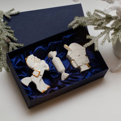 Набор 3 изделий (Щелкунчик, Лошадка, Конфета) Набор 3 изделий (Щелкунчик, Лошадка, Конфета) фото