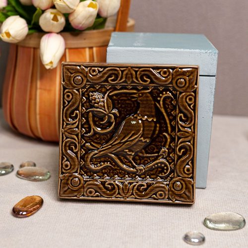 Изразец Соловей одноцветный коричневый Изразец Соловей одноцветный коричневый фото