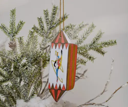 Конфета Акробат из набора конфет из 5 изделий Цирк Конфета Акробат из набора конфет из 5 изделий Цирк фото